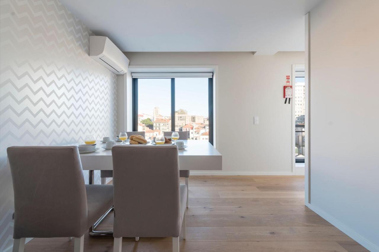 Lovelystay - Trindade Cozy Apartment Porto Exteriér fotografie